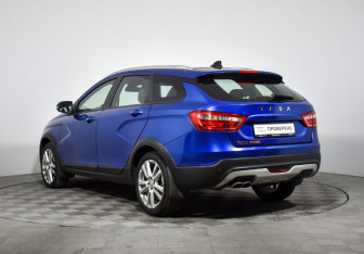 Подержанный автомобиль LADA (ВАЗ) Vesta Wagon 2020 года (7 фото)