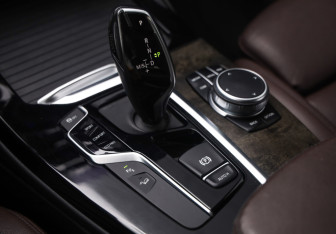 Подержанный автомобиль BMW X3 2019 года (23 фото)