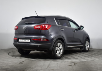 Подержанный автомобиль Kia Sportage 2011 года (5 фото)