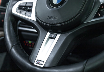 Подержанный автомобиль BMW X7 2020 года (38 фото)