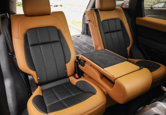 Подержанный автомобиль Land Rover Range Rover Sport 2021 года (30 фото)