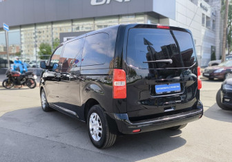 Подержанный автомобиль Citroen SpaceTourer 2020 года (6 фото)