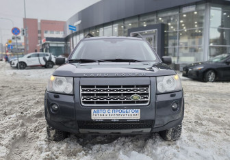 Подержанный автомобиль Land Rover Freelander 2010 года (2 фото)