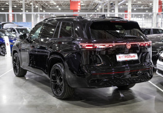 Новый Volkswagen Teramont 2025 (9 фото)