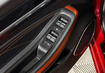 Подержанный автомобиль Omoda S5 GT 2023 года (10 фото)