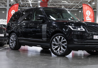 Подержанный автомобиль Land Rover Range Rover 2019 года (6 фото)