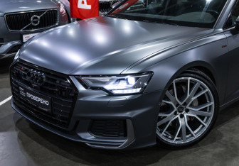 Подержанный автомобиль Audi A6 Wagon 2018 года (2 фото)