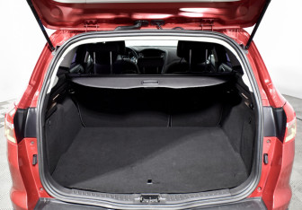 Подержанный автомобиль Ford Focus Wagon 2016 года (18 фото)