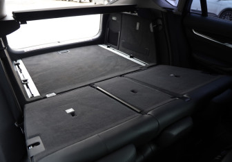 Подержанный автомобиль BMW X6 2016 года (29 фото)