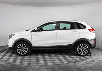 Подержанный автомобиль LADA (ВАЗ) XRAY 2019 года (8 фото)