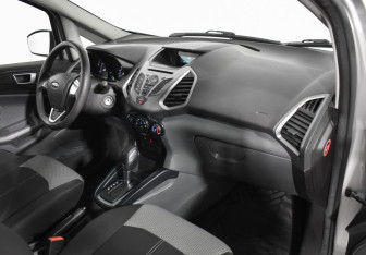 Подержанный автомобиль Ford EcoSport 2016 года (12 фото)