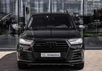Подержанный автомобиль Audi Q7 2018 года (4 фото)