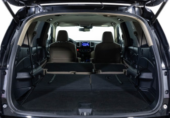 Подержанный автомобиль Honda Pilot 2018 года (31 фото)