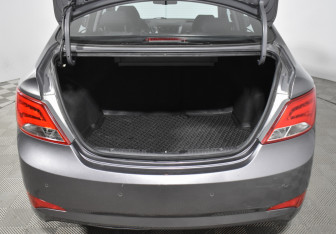 Подержанный автомобиль Hyundai Solaris Sedan 2014 года (21 фото)