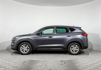 Подержанный автомобиль Hyundai Tucson 2019 года (8 фото)
