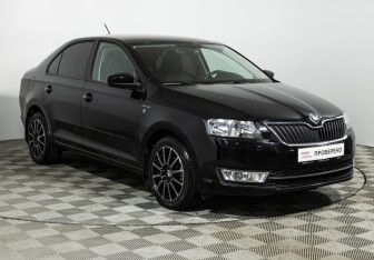 Подержанный автомобиль Skoda Rapid Liftback 2015 года (3 фото)