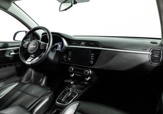 Подержанный автомобиль Kia Rio Sedan 2022 года (9 фото)