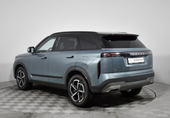 Подержанный автомобиль Jaecoo J7 2024 года (7 фото)