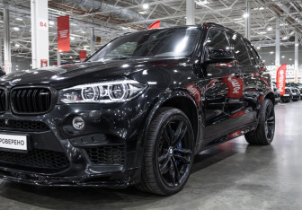 Подержанный автомобиль BMW X5 M 2016 года (6 фото)