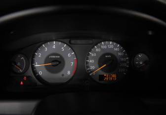 Подержанный автомобиль Nissan Almera Classic 2008 года (11 фото)