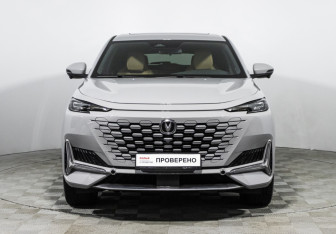 Подержанный автомобиль Changan UNI-K 2023 года (2 фото)