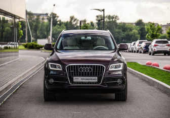Подержанный автомобиль Audi Q5 2013 года (4 фото)