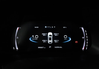 Подержанный автомобиль Haval F7 2022 года (12 фото)