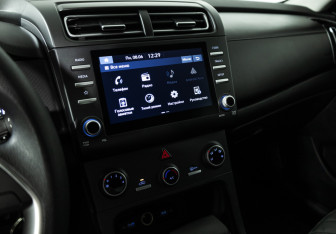 Подержанный автомобиль Hyundai Creta 2021 года (16 фото)
