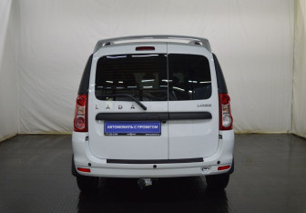 Подержанный автомобиль LADA (ВАЗ) Largus Wagon 2024 года (6 фото)