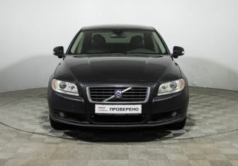Подержанный автомобиль Volvo S80 2008 года (2 фото)