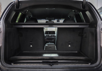 Подержанный автомобиль BMW X3 2018 года (36 фото)