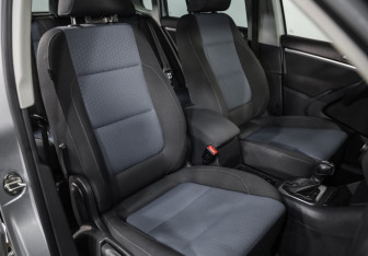 Подержанный автомобиль Volkswagen Tiguan 2013 года (21 фото)