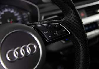 Подержанный автомобиль Audi A5 Liftback 2019 года (20 фото)