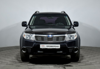 Подержанный автомобиль Subaru Forester Suv 2008 года (2 фото)