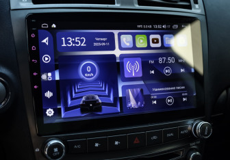 Подержанный автомобиль Lexus IS Sedan 2008 года (17 фото)