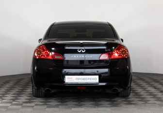 Подержанный автомобиль Infiniti G Sedan 2012 года (6 фото)