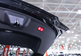 Подержанный автомобиль Mercedes-Benz AMG GT Liftback 2019 года (28 фото)