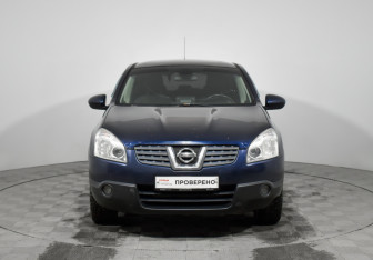 Подержанный автомобиль Nissan Qashqai 2008 года (2 фото)