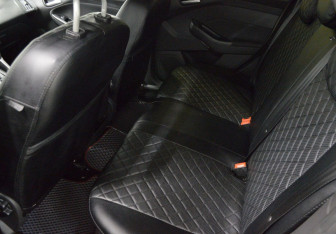 Подержанный автомобиль Ford Focus Hatchback 2018 года (11 фото)