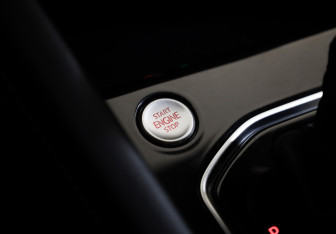 Подержанный автомобиль Jetta VS5 2023 года (17 фото)