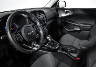 Подержанный автомобиль Kia Soul 2021 года (9 фото)