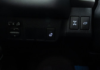 Подержанный автомобиль Toyota RAV4 2019 года (19 фото)