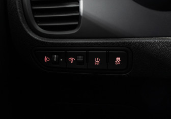 Подержанный автомобиль Kia Rio Hatchback 2020 года (20 фото)