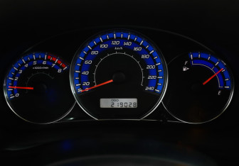 Подержанный автомобиль Subaru Forester Suv 2008 года (12 фото)