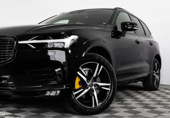 Подержанный автомобиль Volvo XC60 2019 года (2 фото)