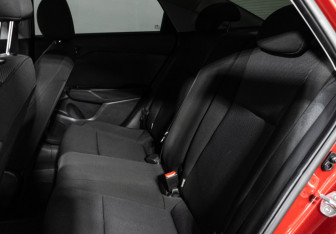 Подержанный автомобиль Hyundai Solaris Sedan 2021 года (10 фото)