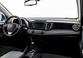 Подержанный автомобиль Nissan Qashqai 2020 года (9 фото)