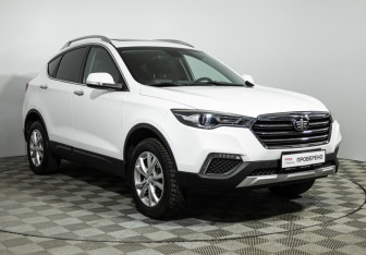 Подержанный автомобиль FAW Besturn X80 2018 года (3 фото)