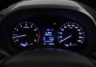 Подержанный автомобиль Hyundai Creta 2016 года (18 фото)