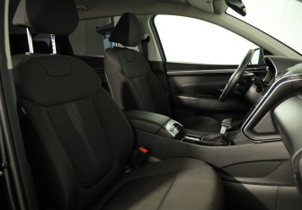 Подержанный автомобиль Hyundai Tucson 2021 года (11 фото)